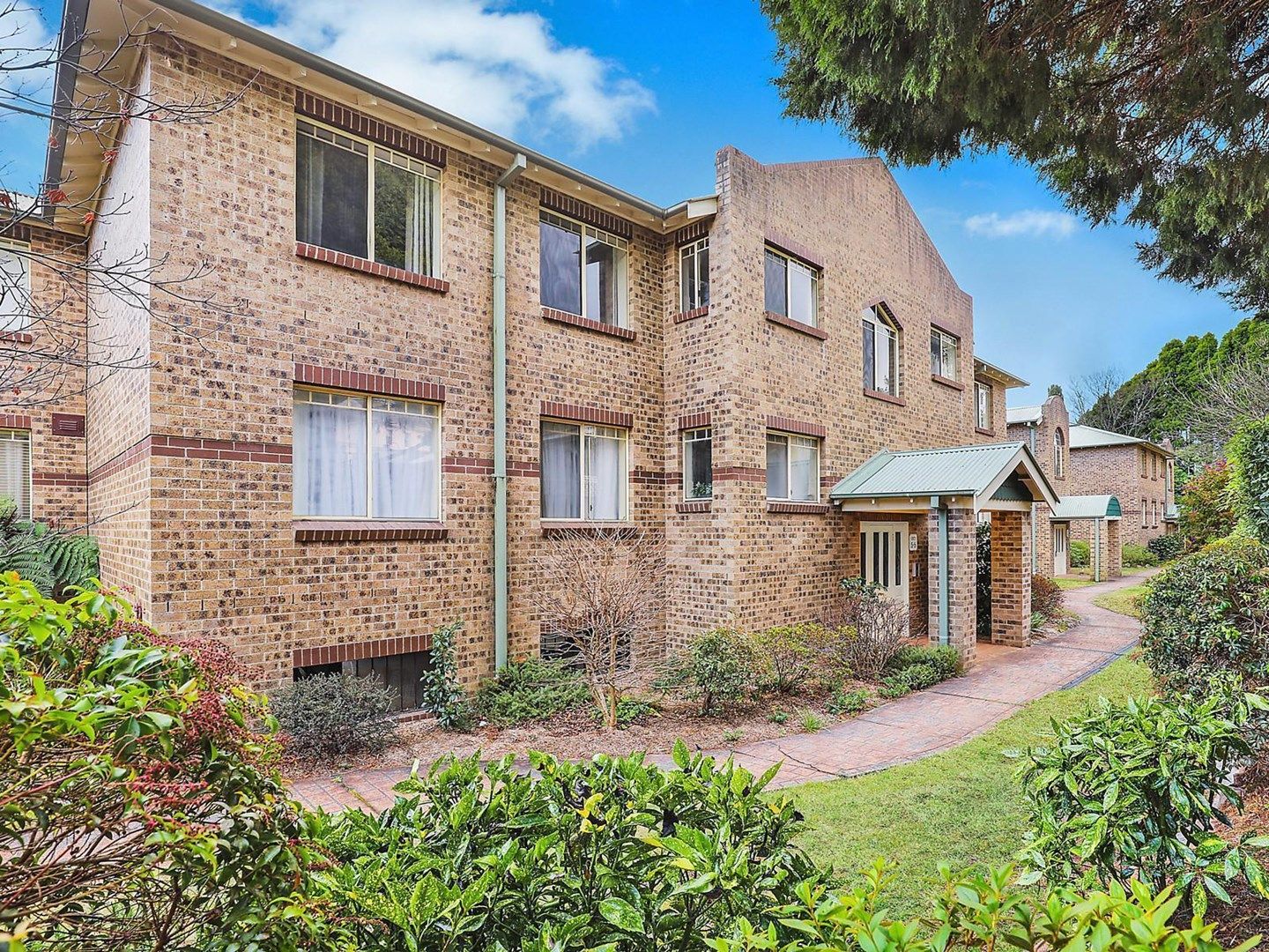 3 bedrooms Apartment / Unit / Flat in 7/9 Page Avenue WENTWORTH FALLS NSW, 2782