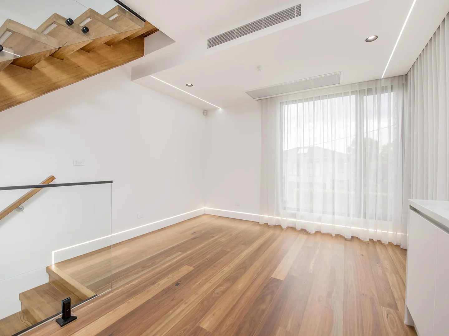 Additional image 9 of 7 Ivan St, Strathmore VIC 3041