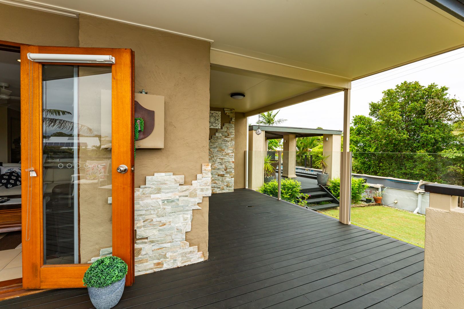 7 Palm Court Moore Park Beach QLD 4670 Domain