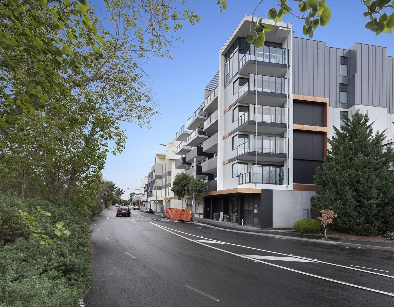 1 bedrooms Apartment / Unit / Flat in 2/21 Moore Street MOONEE PONDS VIC, 3039