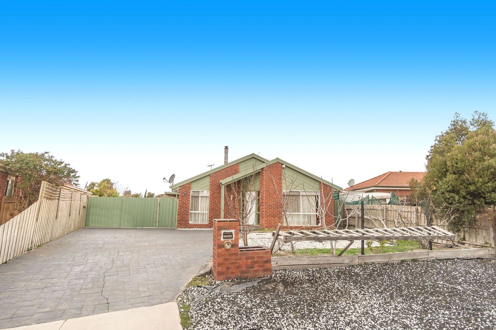 4 Johnson Court, Roxburgh Park VIC 3064, Image 0