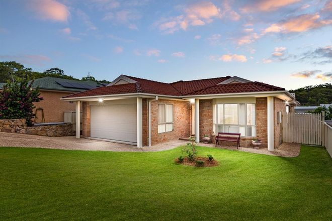 Picture of 14 Nursery Grove, MOUNT HUTTON NSW 2290