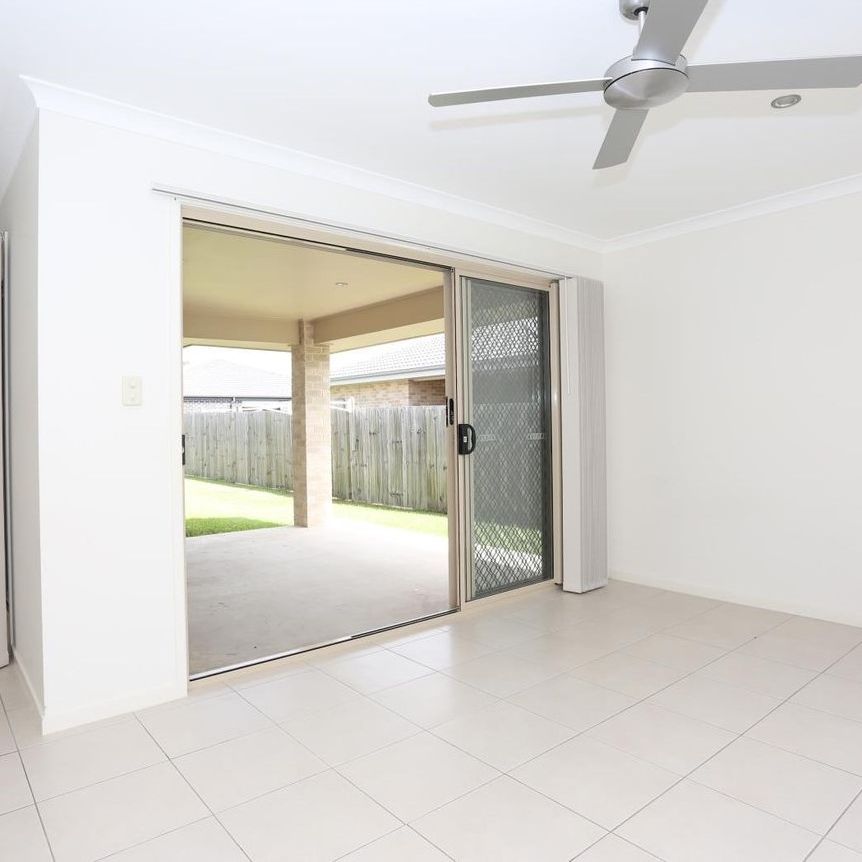 1-2/49 Piggott Road, Bellmere QLD 4510, Image 2