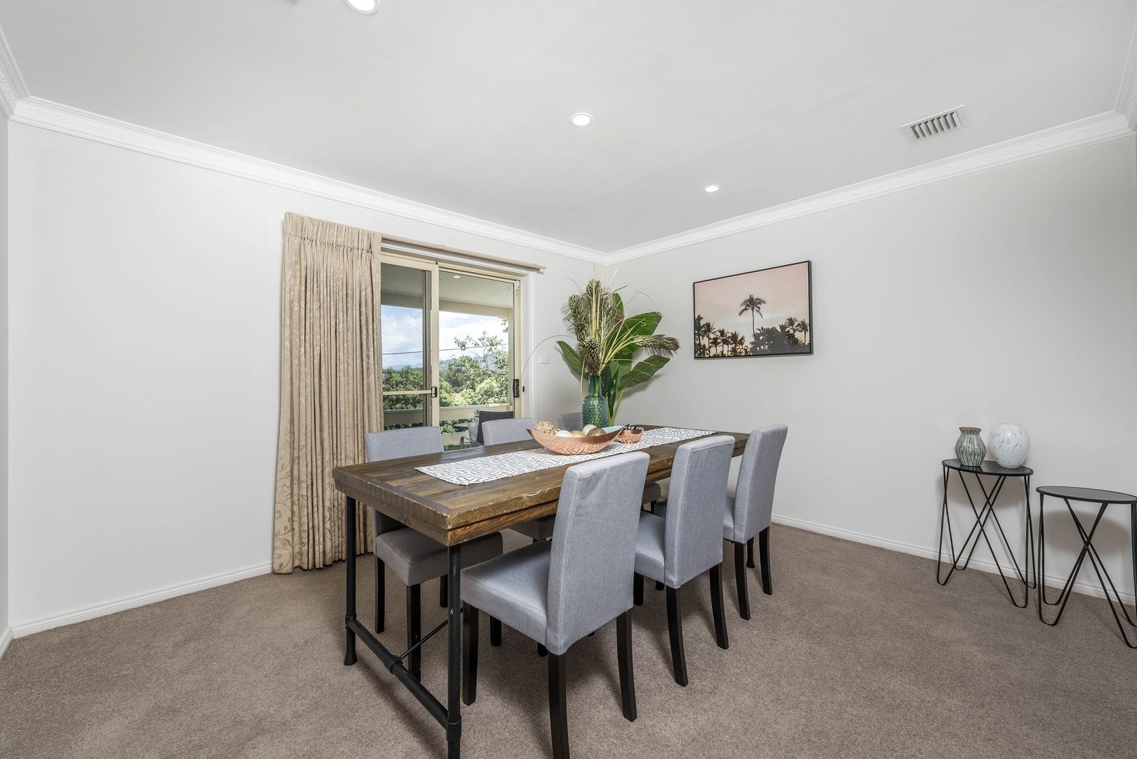 5 Taplin Place, Isaacs ACT 2607, Image 2