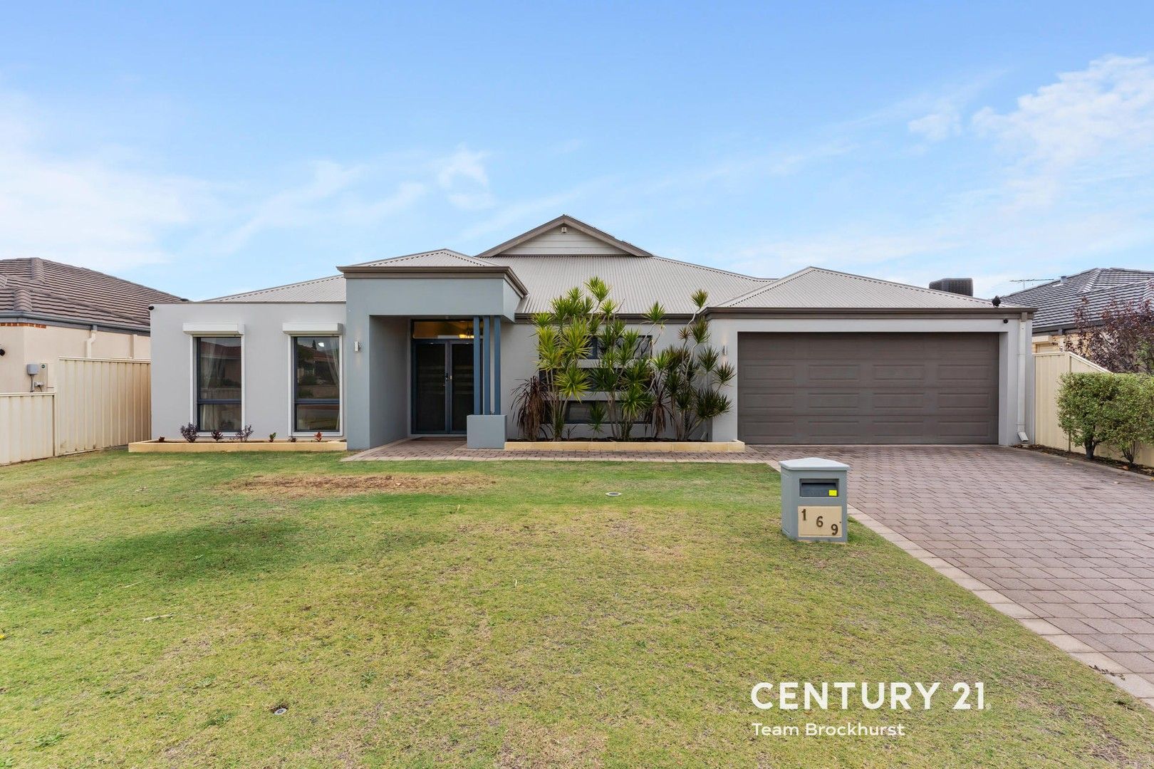 169 Harpenden Street, Huntingdale WA 6110, Image 0