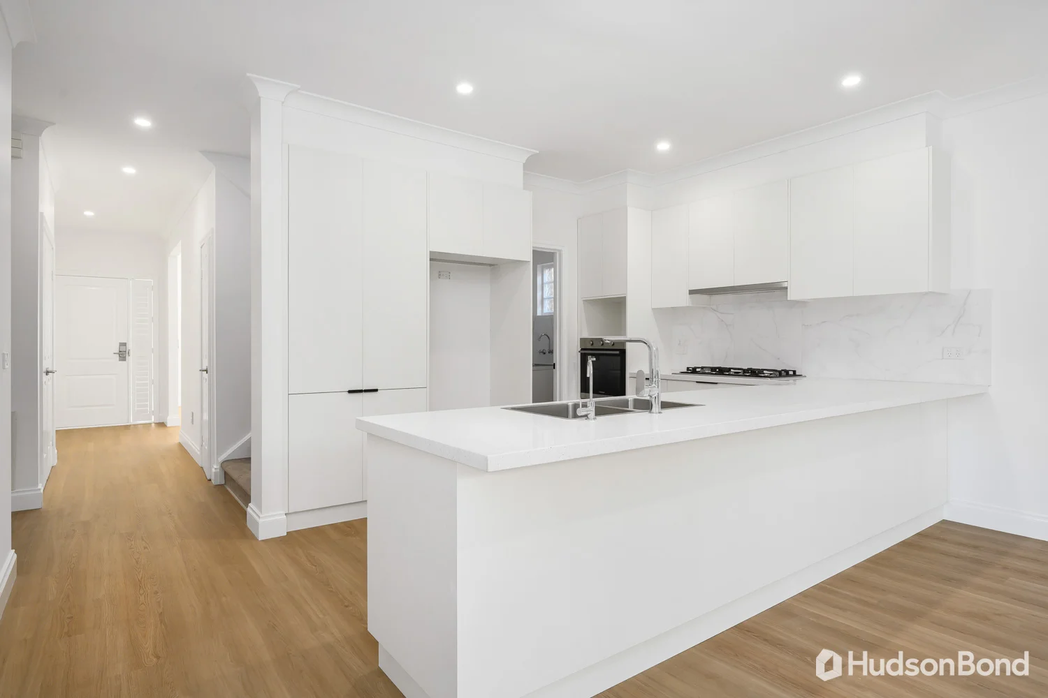 Additional image 2 of 2/7 Sharon Street, Doncaster VIC 3108