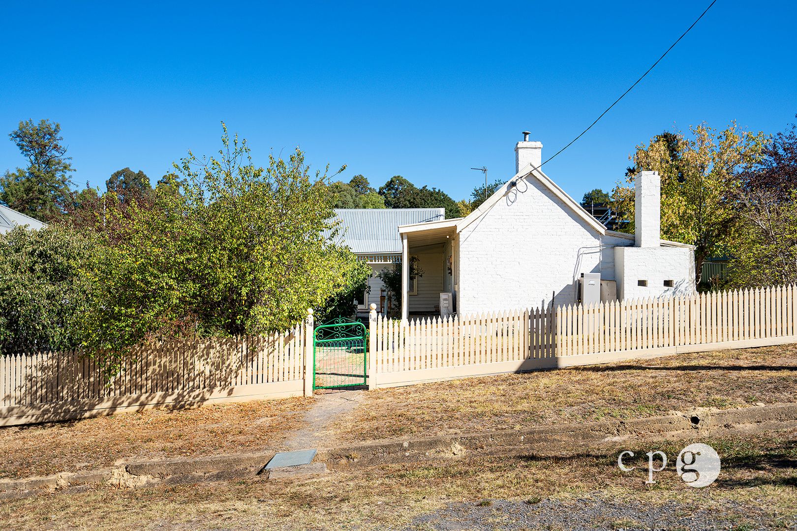 4 Finch Street, Castlemaine VIC 3450, Image 2