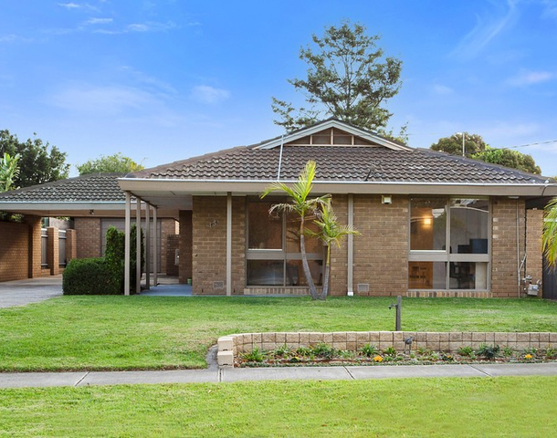 15 Buckland Crescent, Keilor VIC 3036