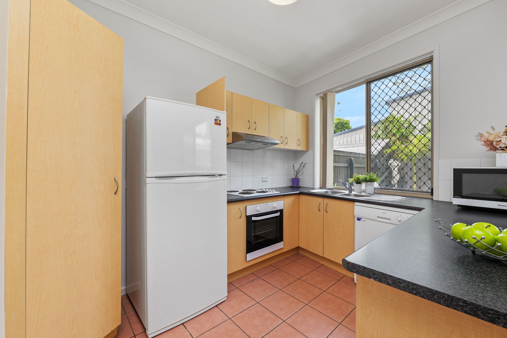 4/108 Glenalva Terrace, Enoggera QLD 4051, Image 2