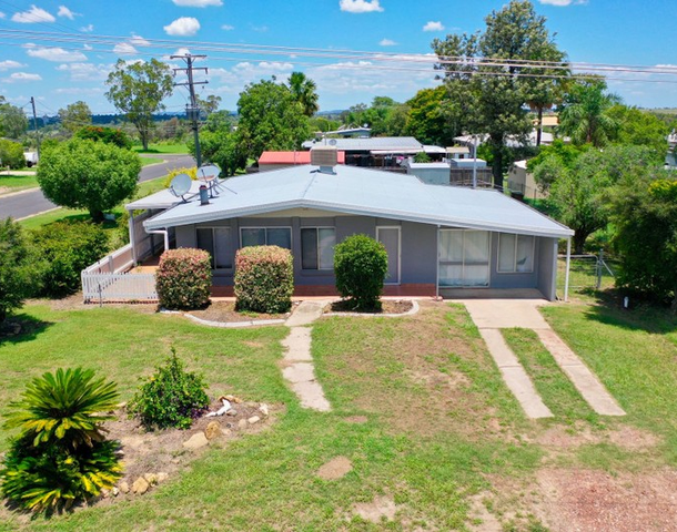 2 Hoffman Street, Wandoan QLD 4419