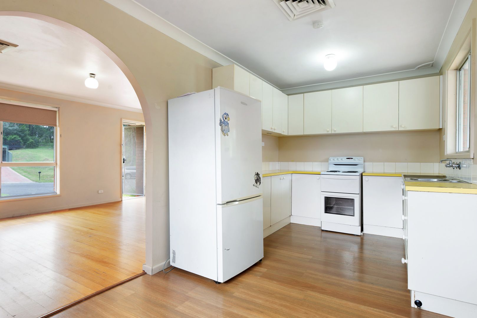 1 Laura Street, Hill Top NSW 2575, Image 1