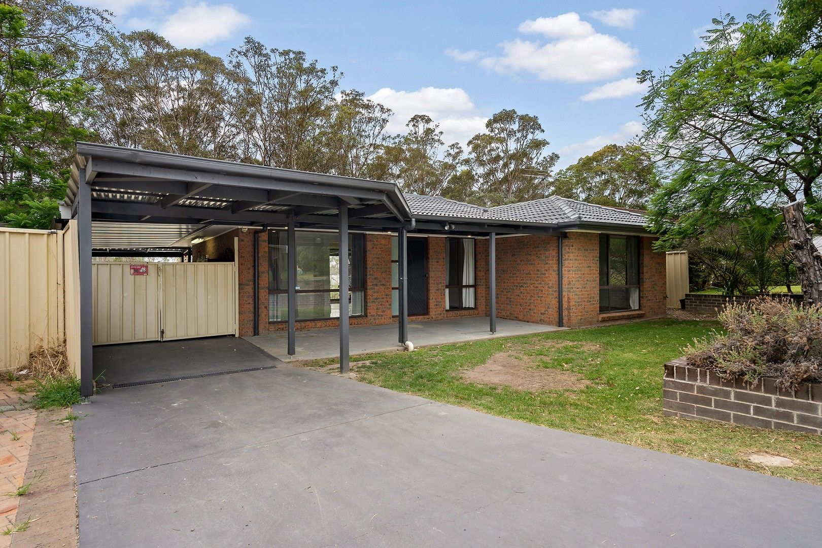 3 bedrooms House in 16 Debussy Place CRANEBROOK NSW, 2749