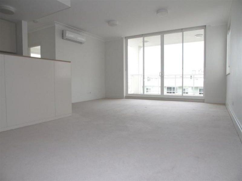 402/4 Rosewater Circuit, Breakfast Point NSW 2137, Image 0