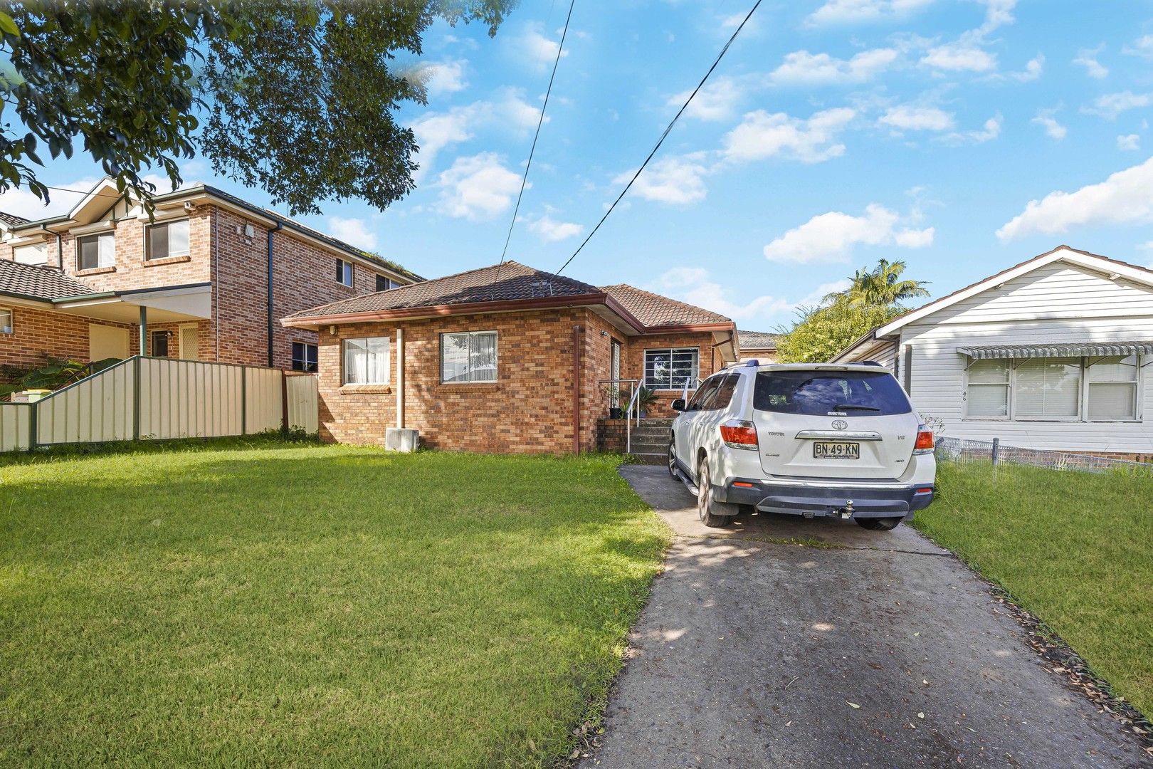 3 bedrooms House in 12 Lenton Avenue FAIRFIELD WEST NSW, 2165