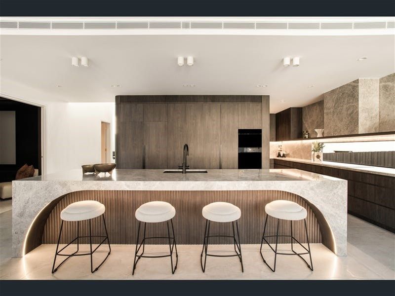 4 bedrooms House in  CAMBERWELL VIC, 3124