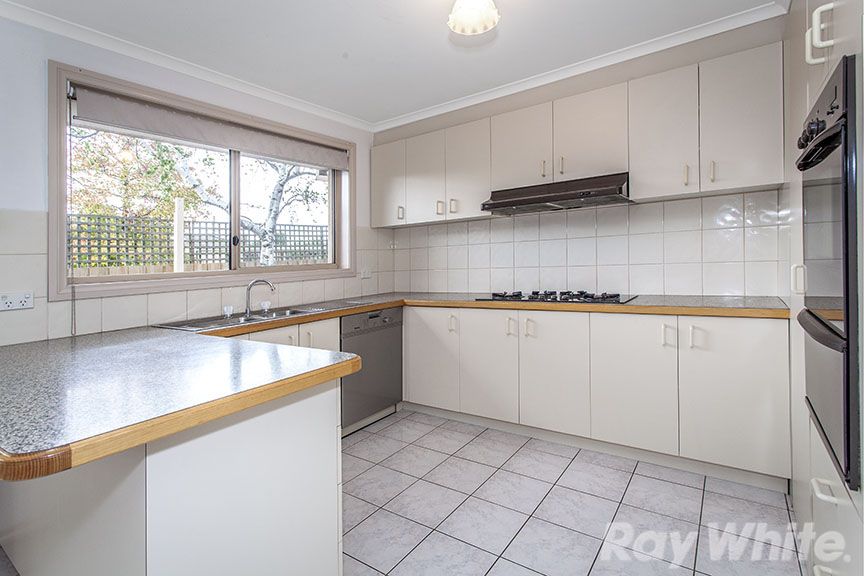 3/12 Second Avenue, Rowville VIC 3178, Image 2