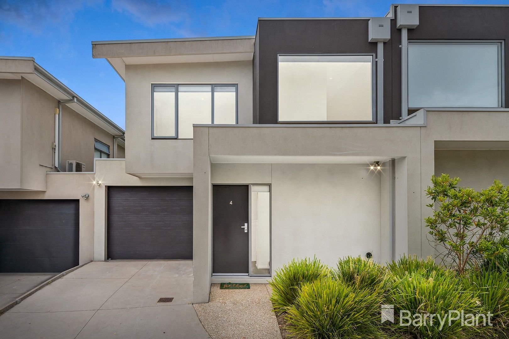 3 bedrooms House in 4 Abelia Avenue FRANKSTON VIC, 3199
