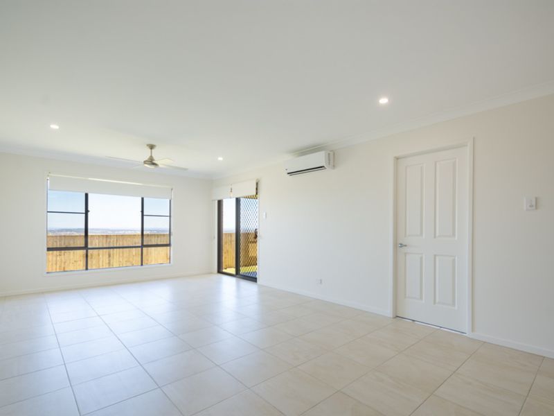 1 & 2/69 Sanctuary Drive, Cranley QLD 4350, Image 2