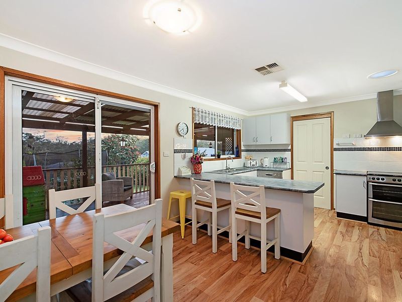 7 Lord Howe Drive, Ashtonfield NSW 2323, Image 2