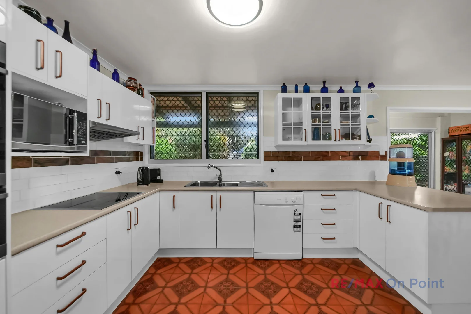 Additional image 11 of 21 Ross Street, Coochiemudlo Island QLD 4184