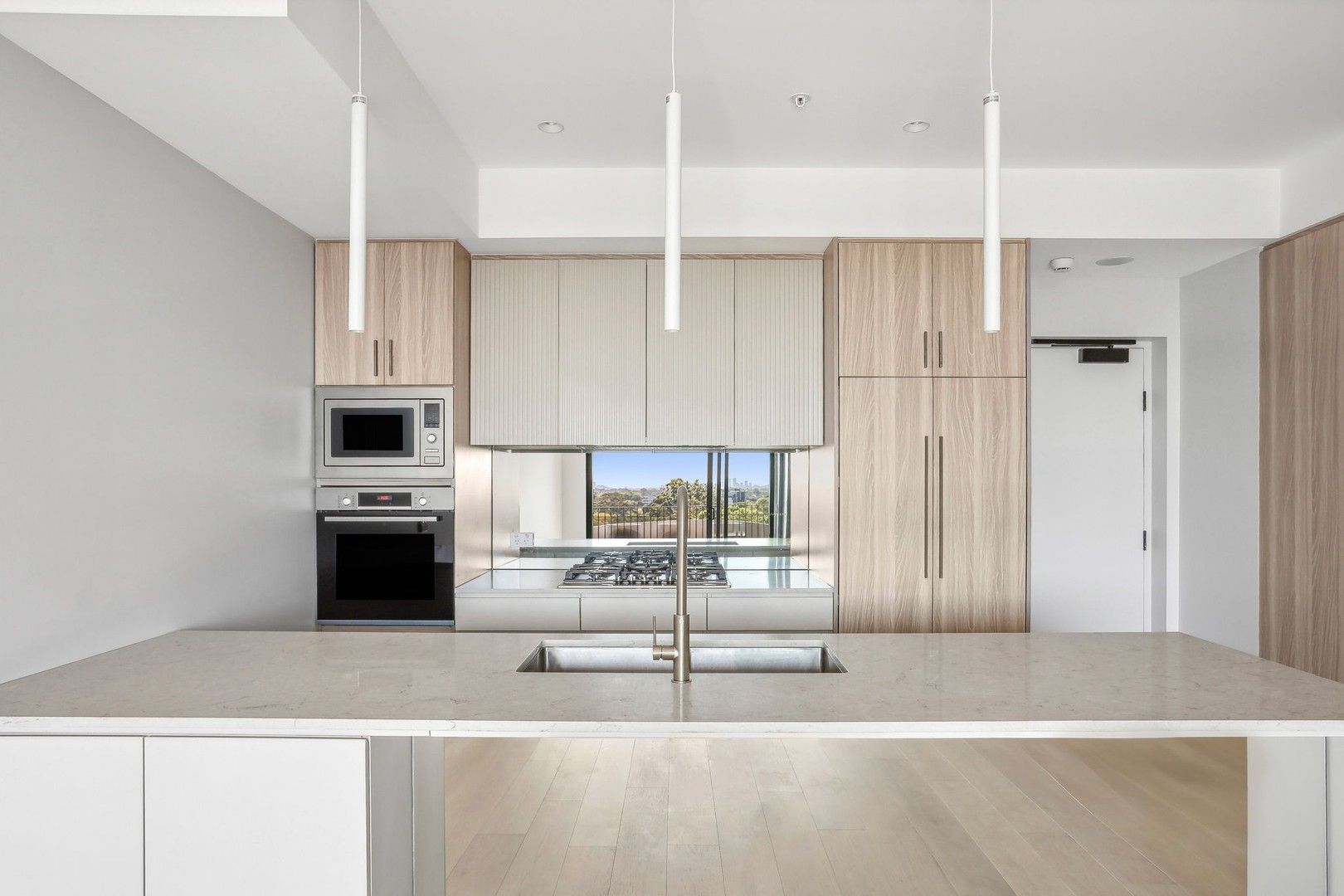 2 bedrooms Apartment / Unit / Flat in 607/1a Hill street DULWICH HILL NSW, 2203