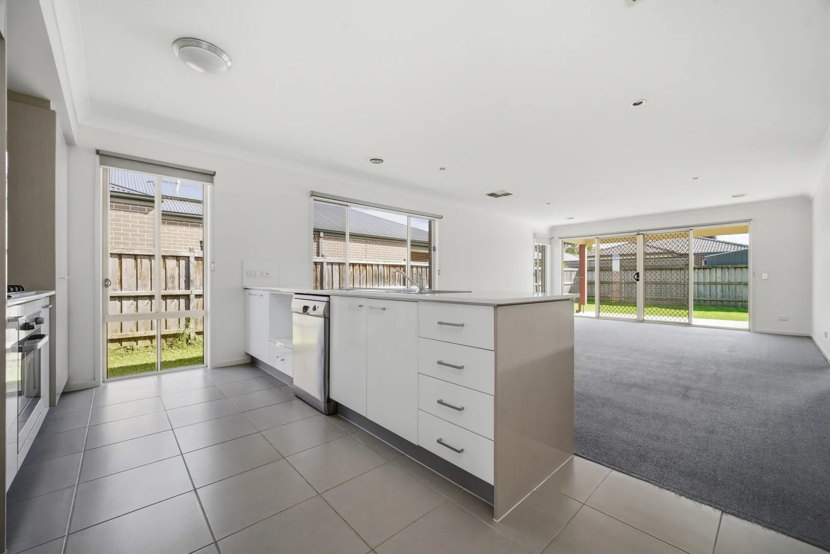 Additional image 3 of 10 Bremer Street, Clyde North VIC 3978