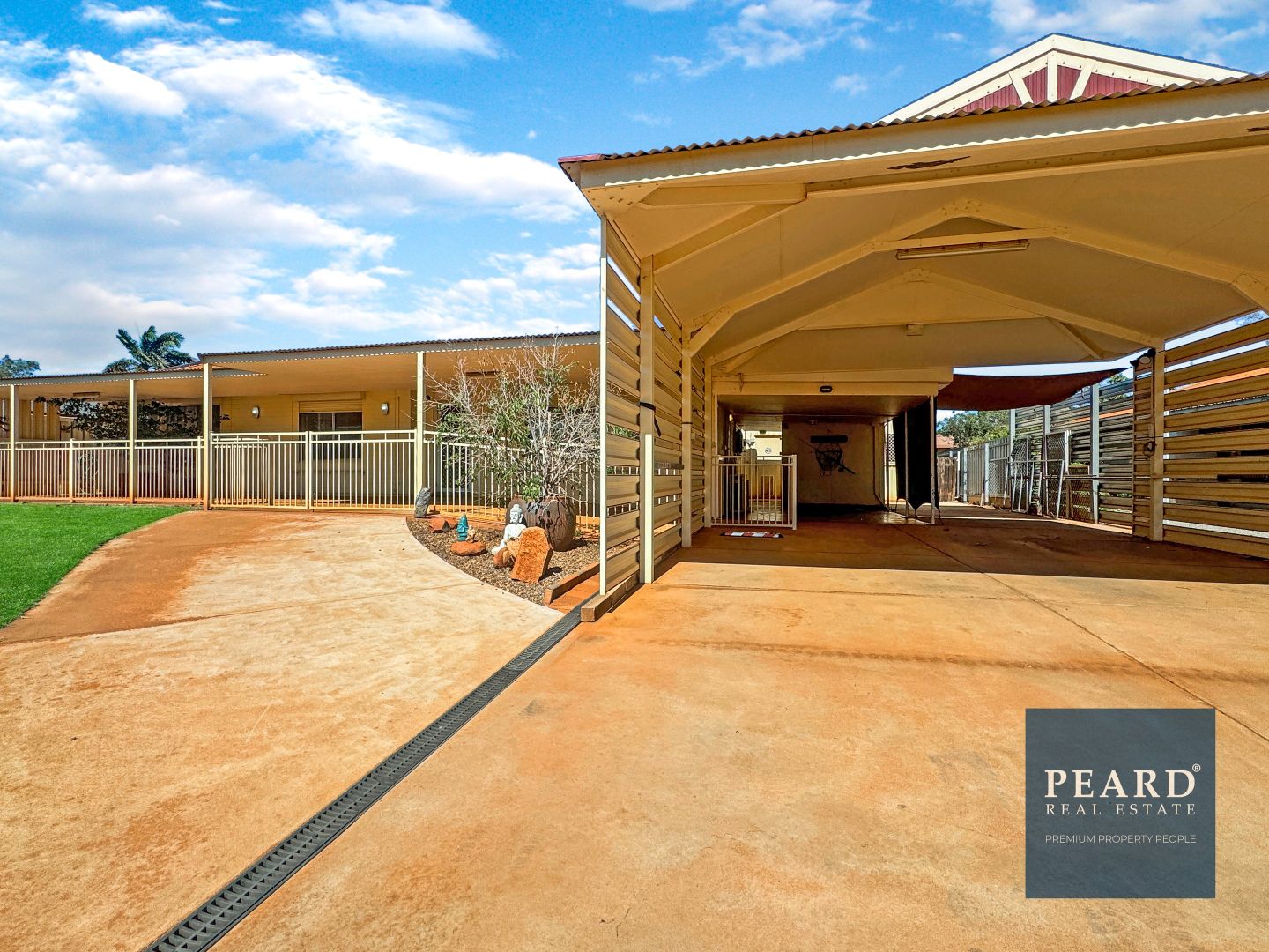 10 Flinders Crescent, Dampier WA 6713, Image 1