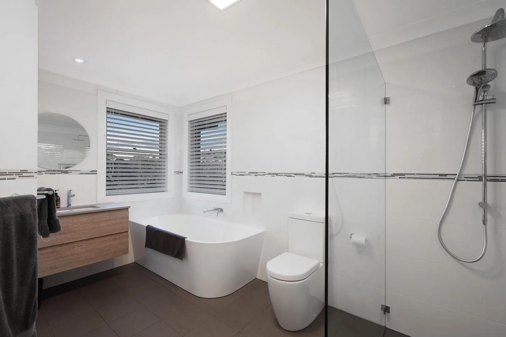 Additional image 9 of 3 Moir Place, Green Point NSW 2251