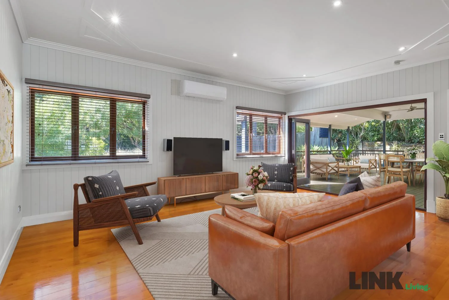 16 Vimy Street, Bardon QLD 4065