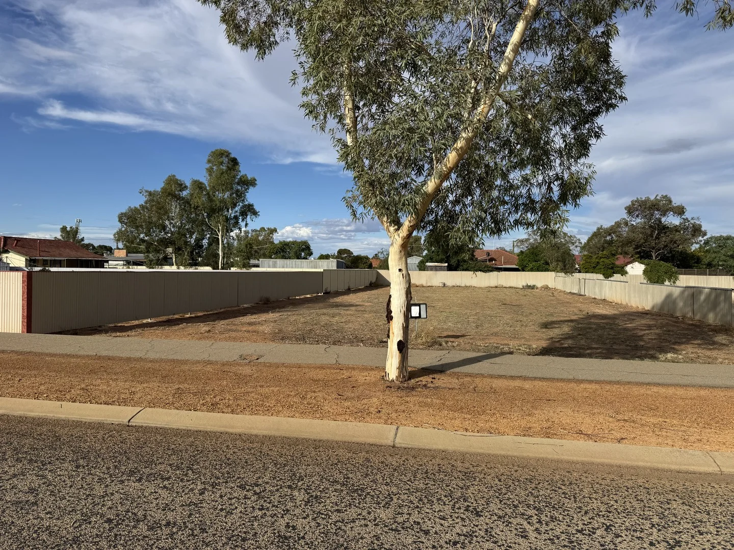 Primary image of 11 Greenslade Street, Mukinbudin WA 6479