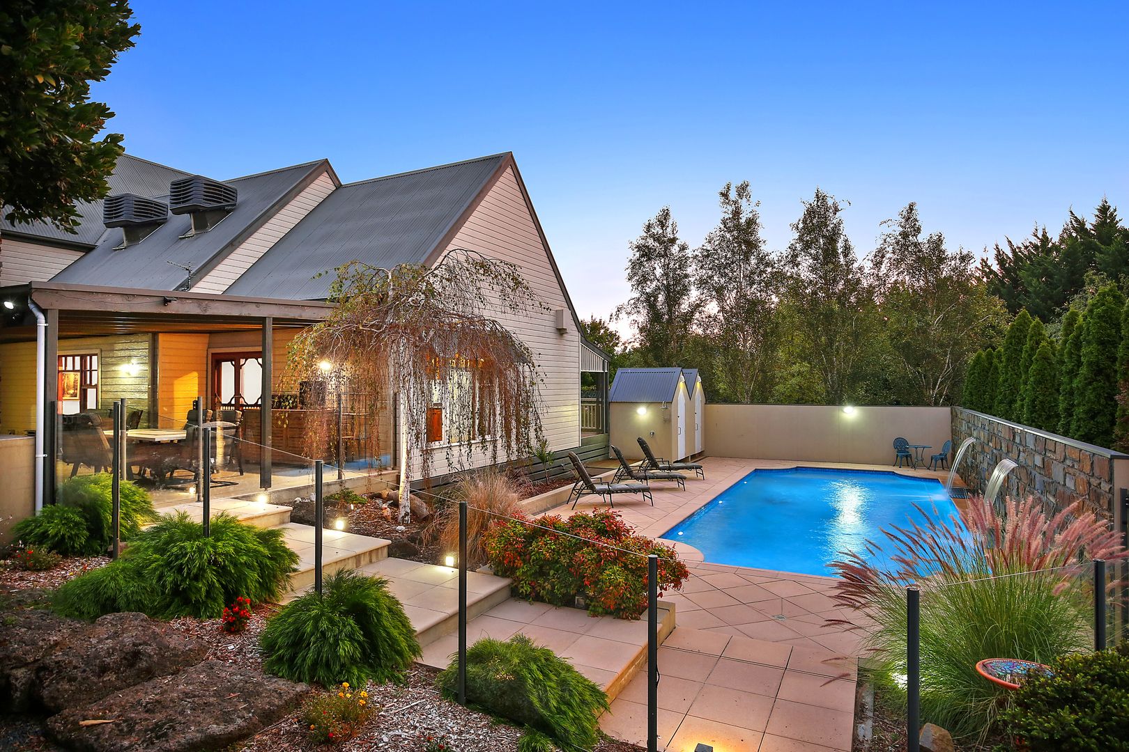 2 Greenridge Court, Wesburn Property History & Address Research Domain