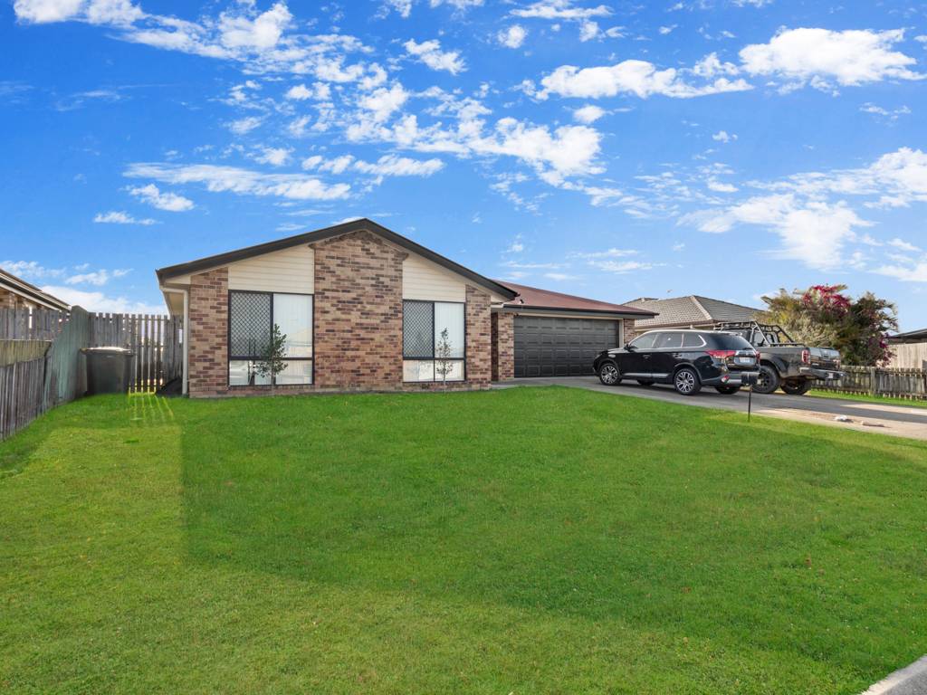 Picture of 51 Bunya Court, ELI WATERS QLD 4655
