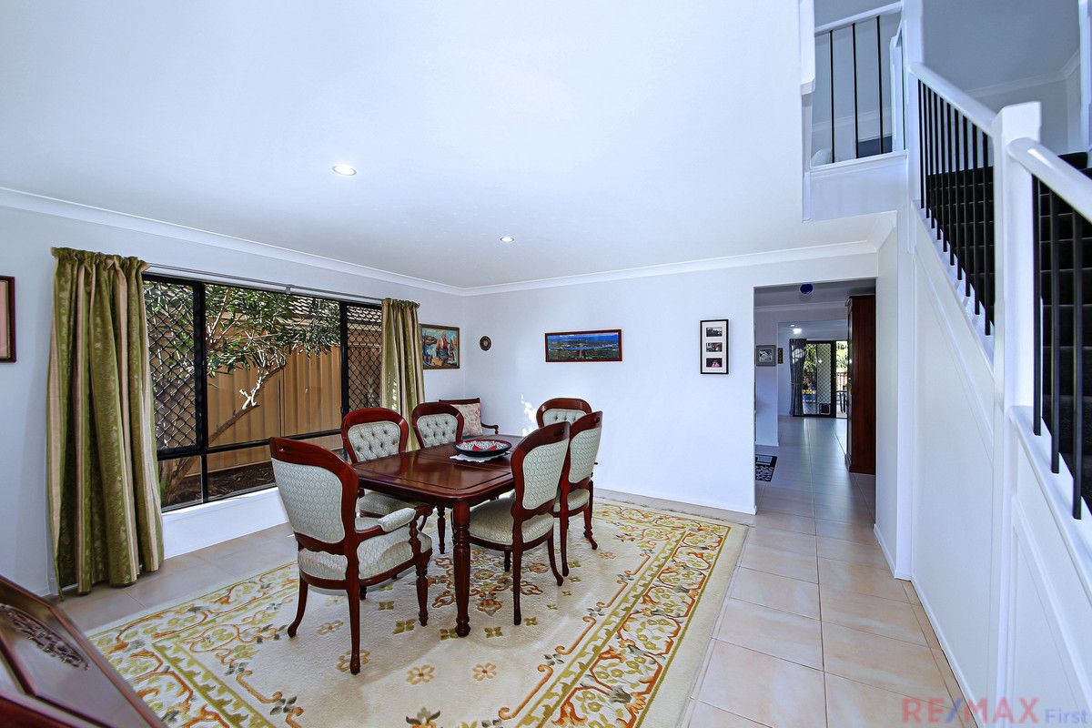 7 Cooloola Court, Little Mountain QLD 4551, Image 2