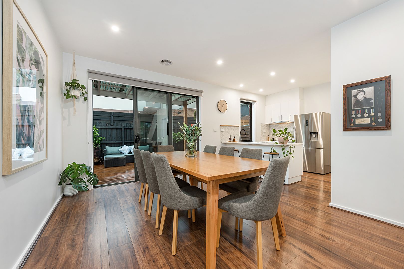 3 bedrooms Apartment / Unit / Flat in 2/44 Mccormicks Road SKYE VIC, 3977