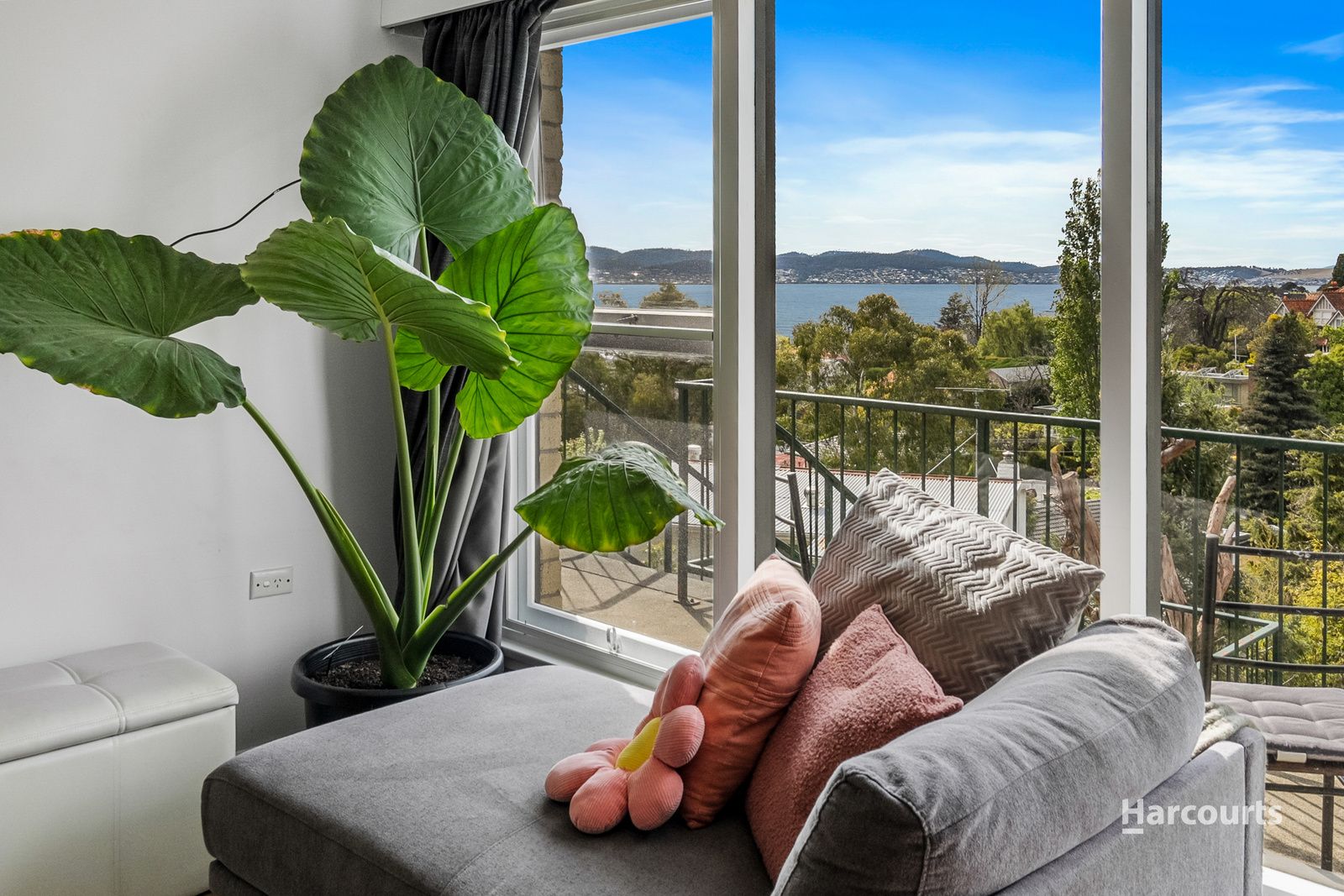 2/1 Mcaulay Road, Sandy Bay TAS 7005, Image 0