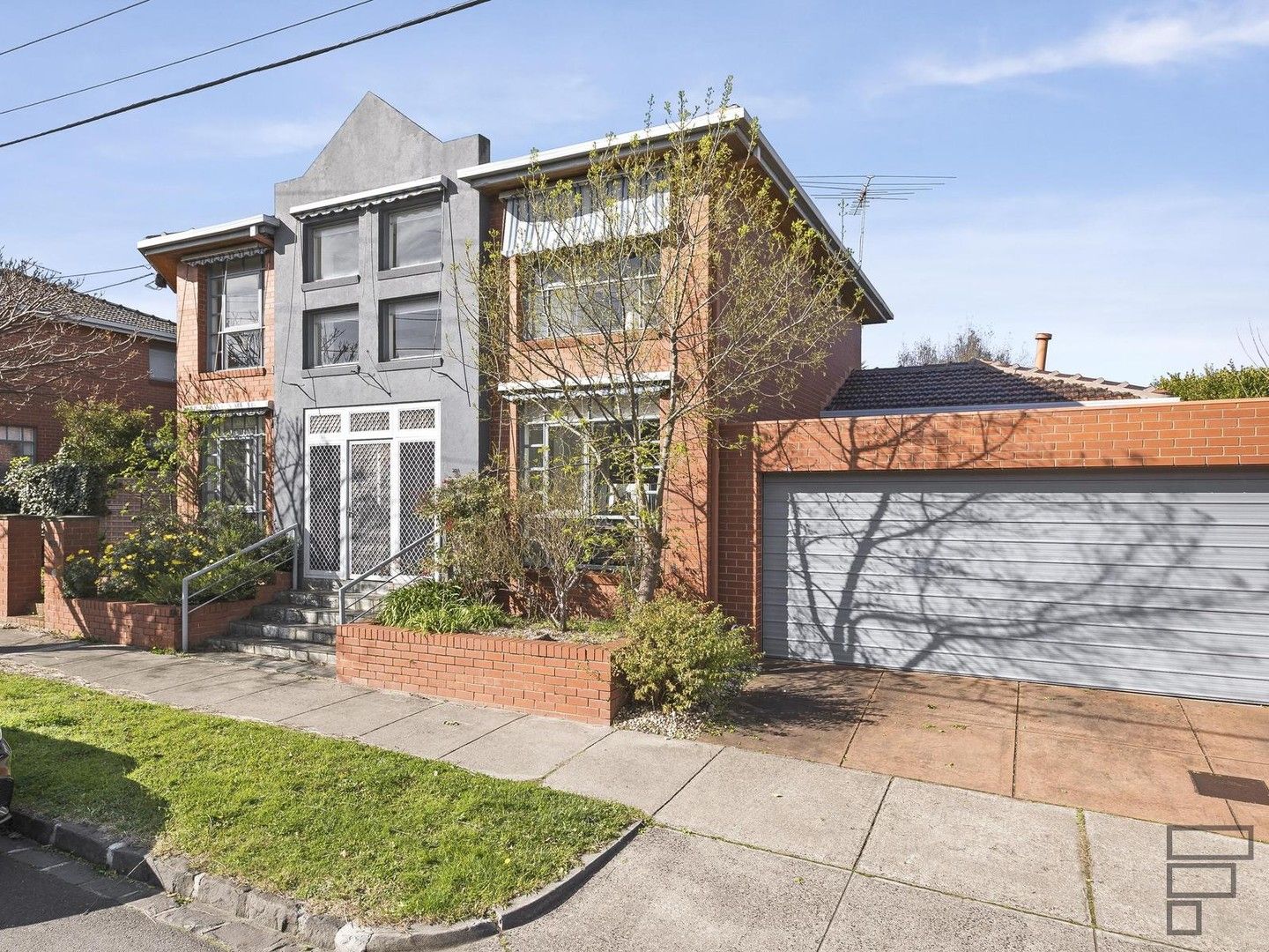 4 bedrooms Townhouse in 2/28 Snowdon Avenue CAULFIELD VIC, 3162