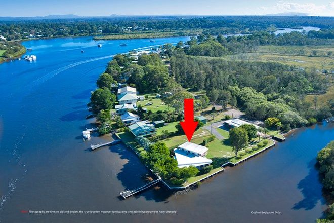 Picture of 1 Noosa River Drive, NOOSA NORTH SHORE QLD 4565