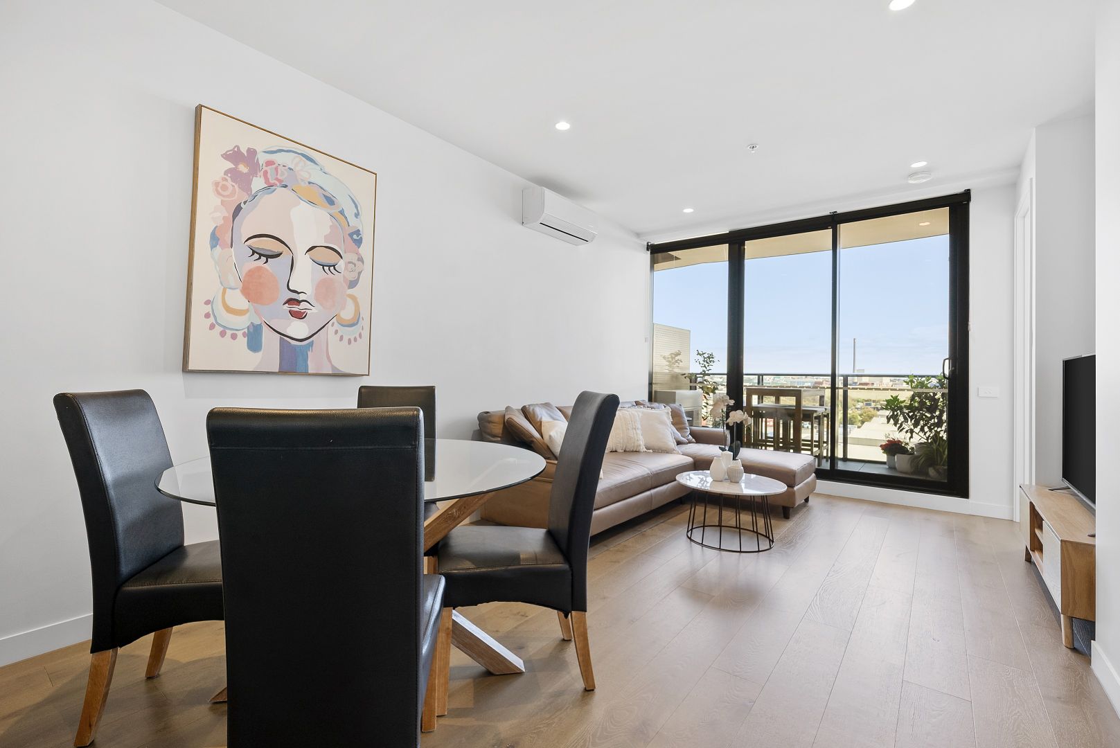 617/3 Tarver Street, Port Melbourne VIC 3207, Image 2