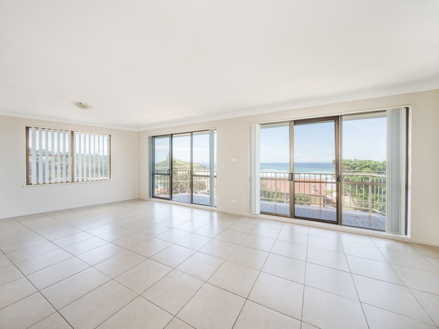 1/43 Matthew Flinders Drive, Port Macquarie NSW 2444 - Apartment For ...
