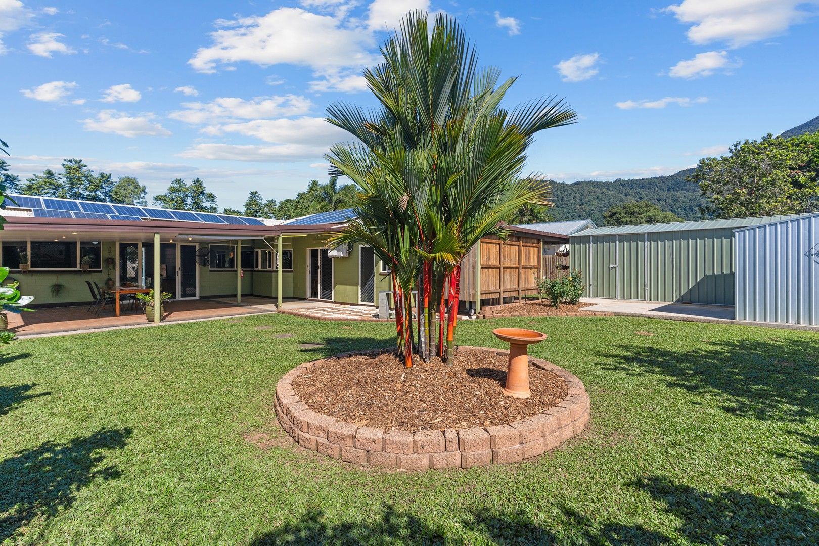 4 bedrooms House in 8 Del Manso Crescent EDMONTON QLD, 4869