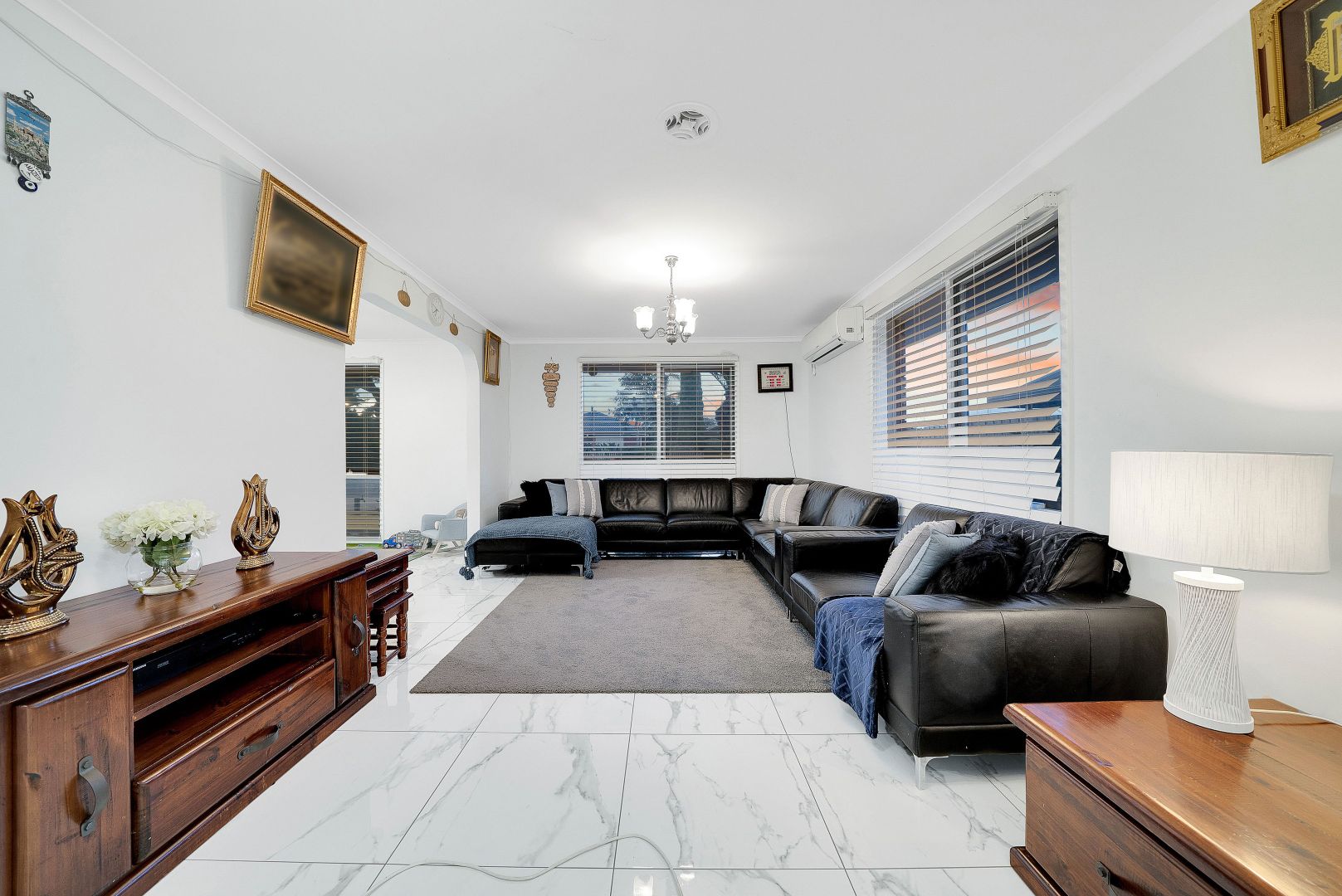 20 Bayview Crescent, Hoppers Crossing VIC 3029, Image 2