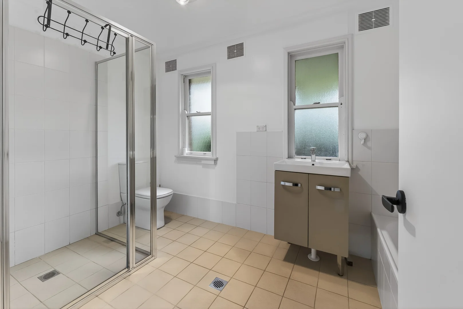 Additional image 10 of 10-14 Cedar Street, Katoomba NSW 2780