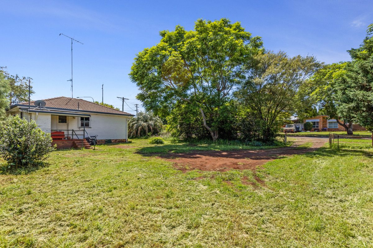 24a James Street, Rangeville QLD 4350, Image 1