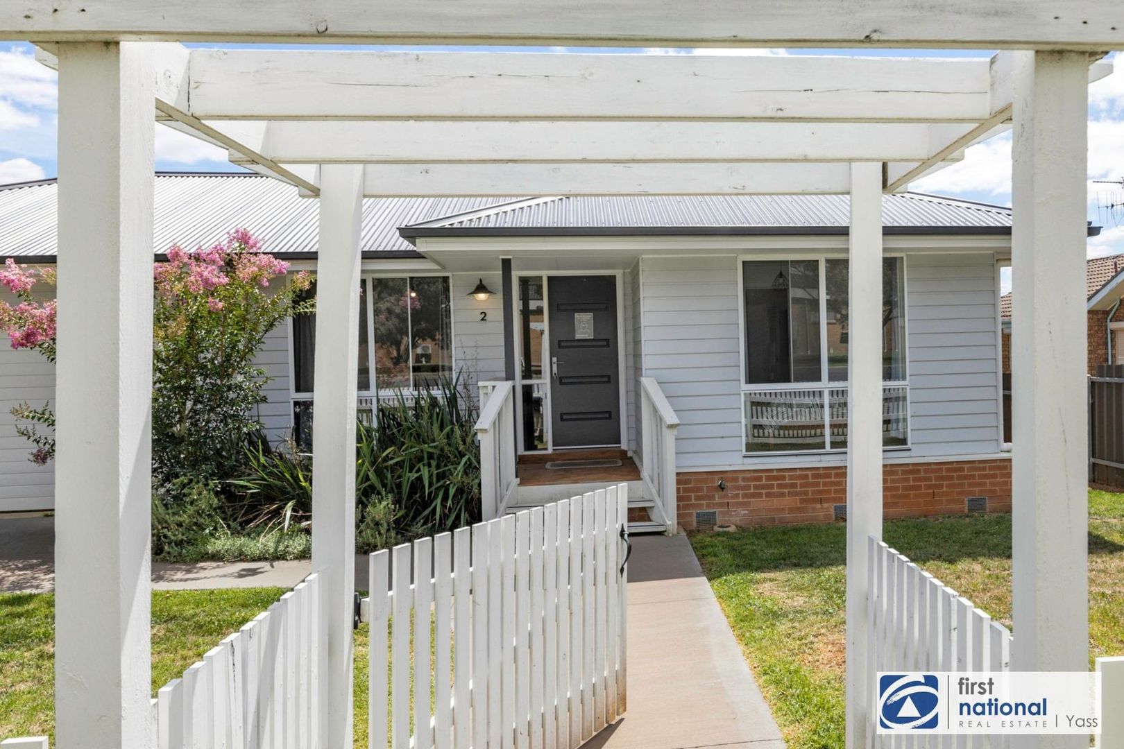 2 Castor Street, Yass NSW 2582, Image 1