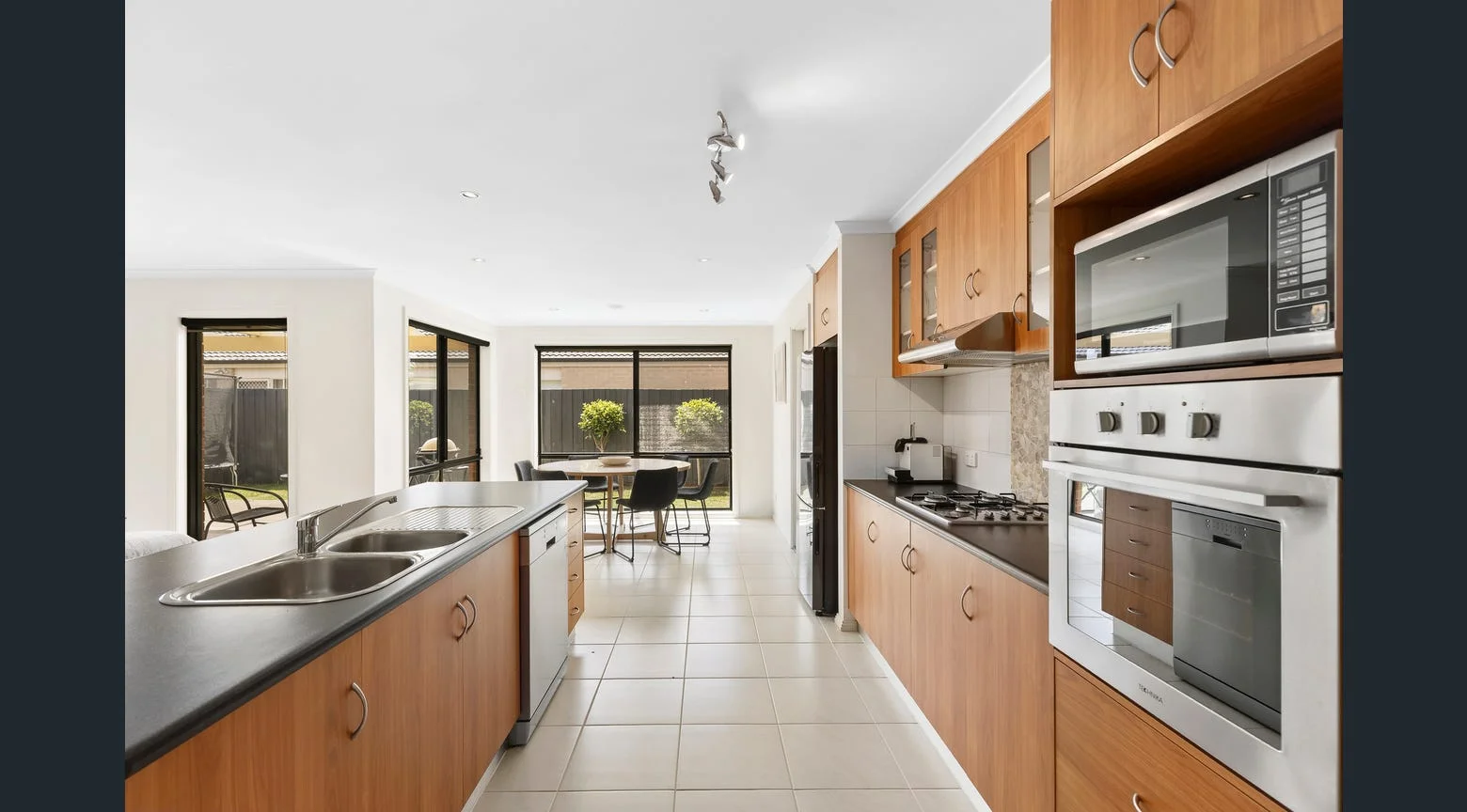 Additional image 4 of 21 Carstairs Cl, Grovedale VIC 3216