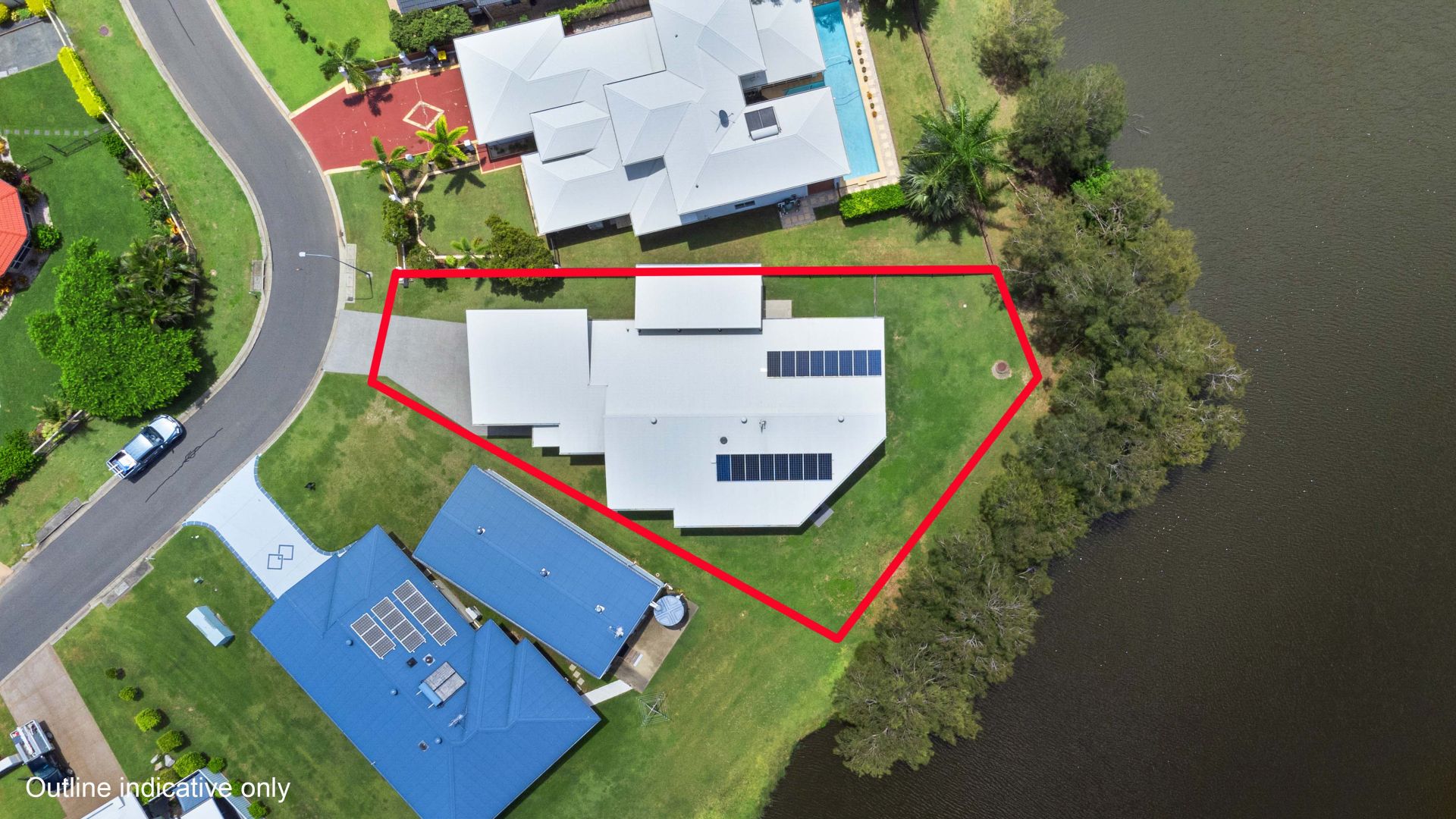 20 Harrison Circuit, Urangan QLD 4655, Image 1