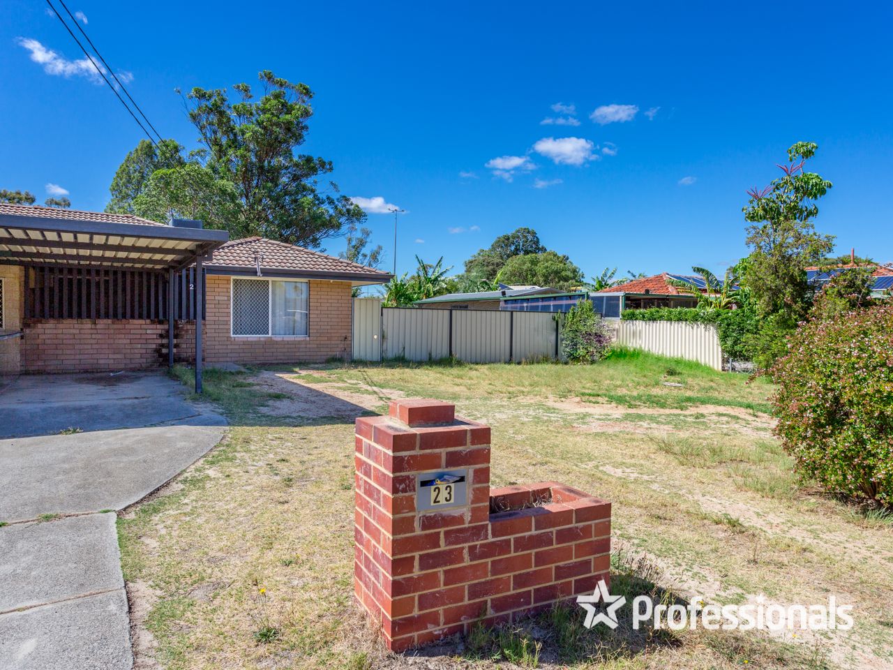 23 Amaroo Court, Armadale WA 6112, Image 0