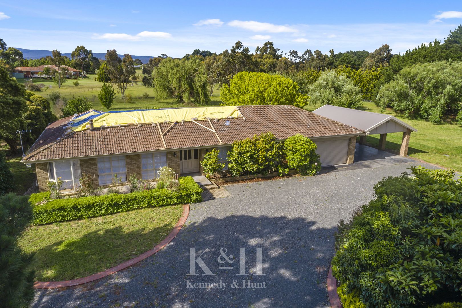 141 Emmeline Drive, Gisborne VIC 3437, Image 2