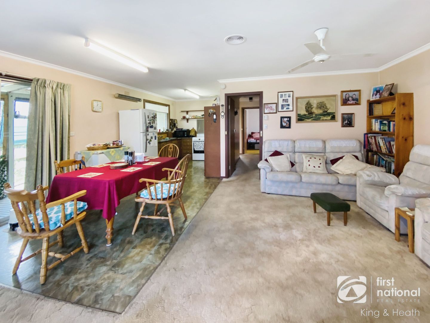 8 Nicholson Court, Nicholson VIC 3882, Image 2