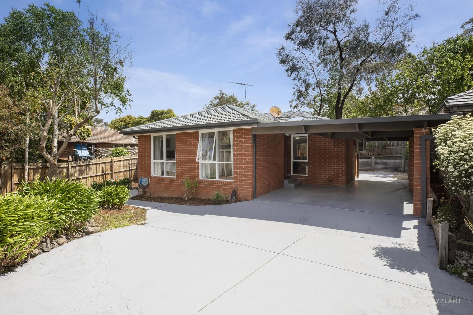 2/11 Woodside Avenue, Ringwood VIC 3134, Image 0